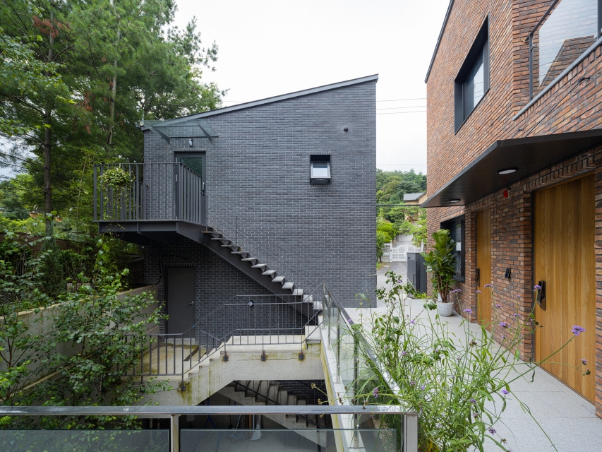 MERAKI / Gwacheon-dong Multi-household House